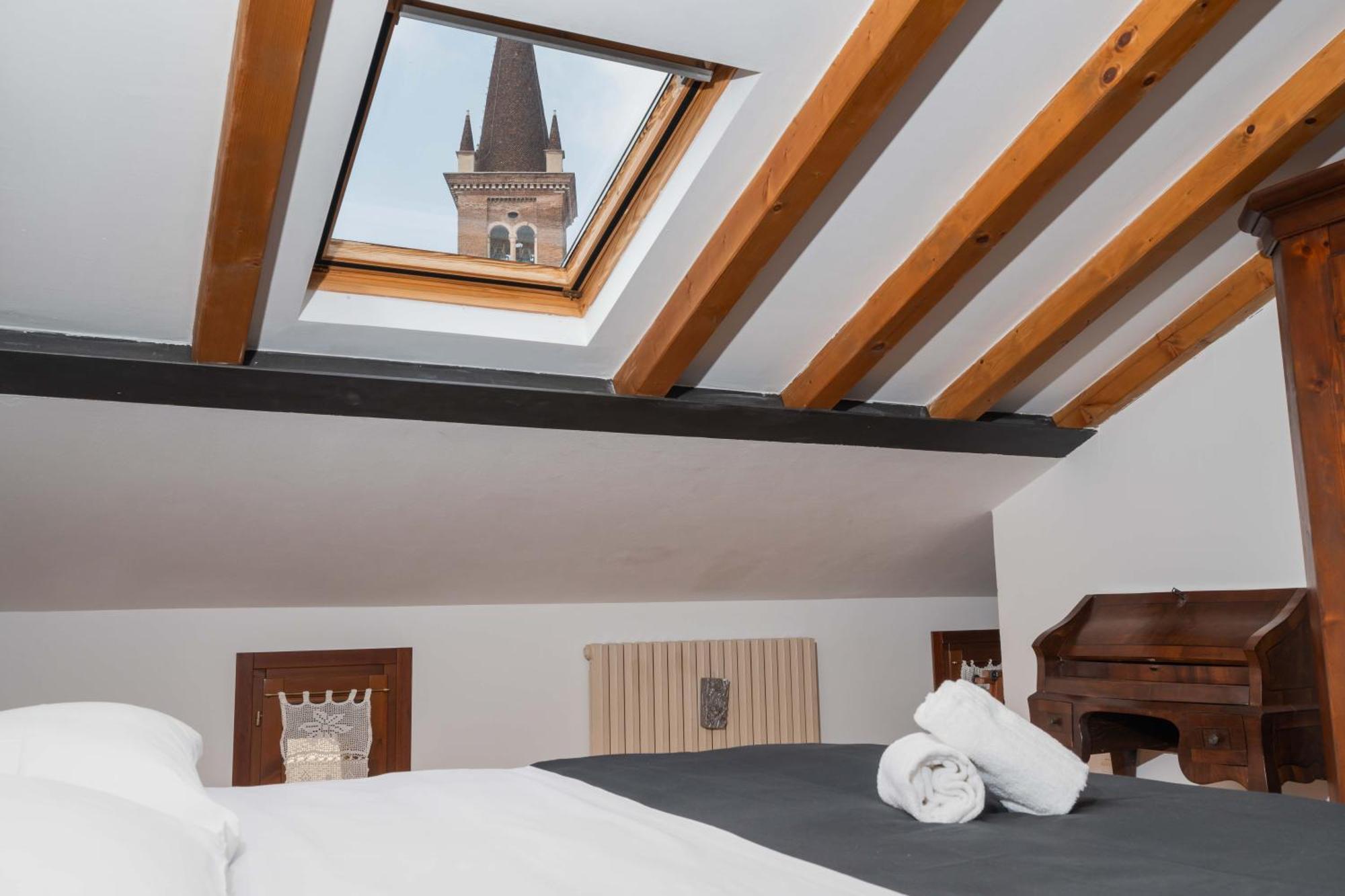 Veronetta Mini Attic Exterior foto